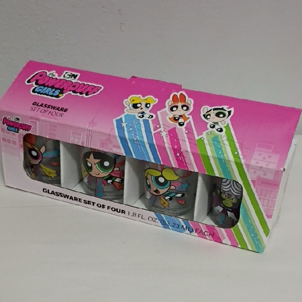The Powerpuff Girls Glassware Set